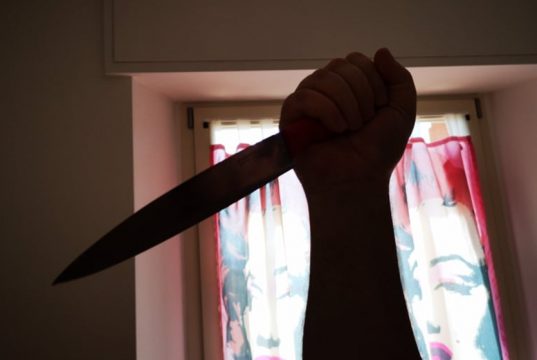 Lugano zona Molino Nuovo: lite al coltello, un ferito, uomo in fuga