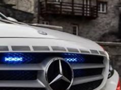 Biasca, collisione tra auto e monopattino: giovane finisce in ospedale