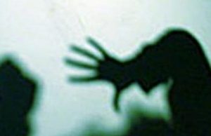 Bellinzona, agenti Polcom aggrediti e colpiti: due minorenni in stato di fermo