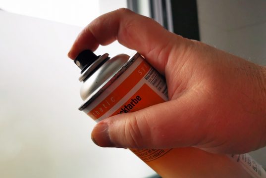 Bellinzona, “spray” urticante su un bus: adulto e due bimbi in ospedale