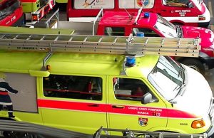 Riviera, auto falcia paracarri: conducente illeso, veicolo da rottamazione