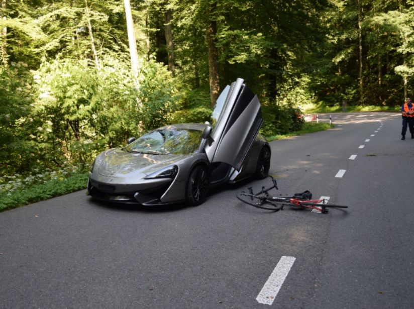 Dornach (Kanton Solothurn): Velofahrer nach Unfall mit “McLaren” schwer verletzt