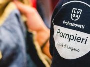 Pompieri in azione nel centro di Lugano. Ma quell’incendio non… c’era