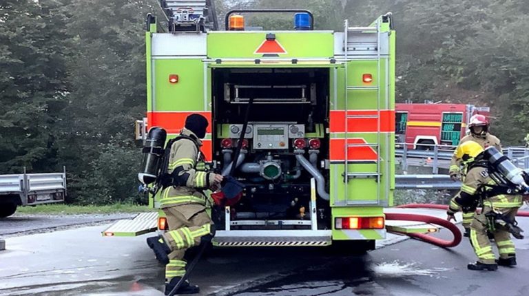Onsernone, fiamme al “Centro servizi”: danneggiato un deposito