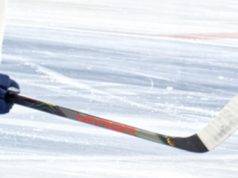 Hockey Ml / Sole vittorie esterne, distanze invariate nei quartieri alti