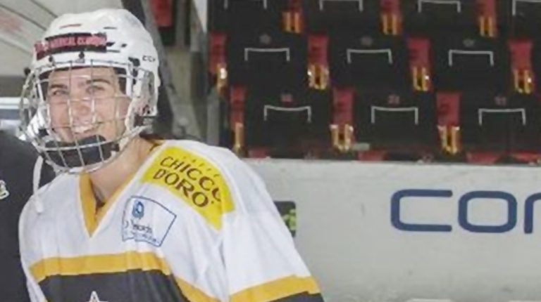 Hockey Wl / AmbrìGirls, stoica resistenza. Ma il “derby” è ancora delle Ladies