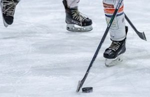 Hockey Wl / AmbrìWomen “rappezzate”, sofferta vittoria a Neuchâtel