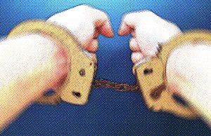 Como, “squatter” (e clandestino) si insedia in un vano contatori: denunciato