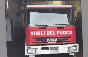 Brissago Valtravaglia (Varese): rogo in un’azienda, seri danni e disagi