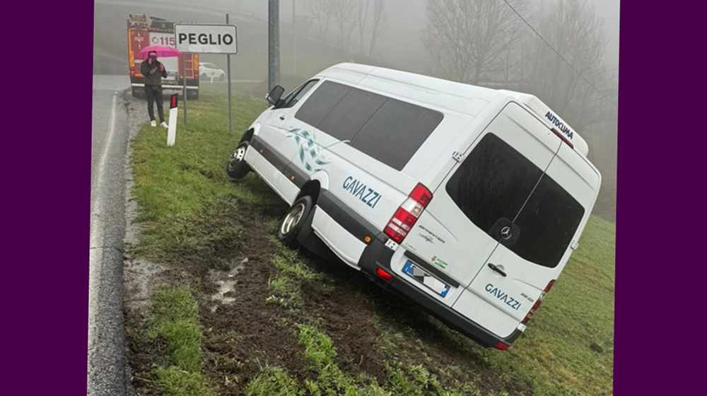 Gravedona ed Uniti (Como): scuolabus fuori strada, nessun ferito