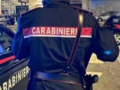 Verbania (Vco): chiama i Carabinieri e li aggredisce, 40enne in manette