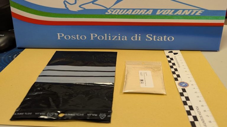 Si fa ricoverare e riceve la droga a… letto: denunciato 40enne comasco
