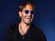 Al Di Meola solista fuoriclasse per il ritorno dell’Osi all’“Estival jazz”