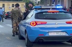 Como: taccheggiatori recidivi in coppia, colpo tentato e stroncato