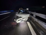 Junglenker rast im Ofeneggtunnel in die Wand: Wieder mal zu schnell