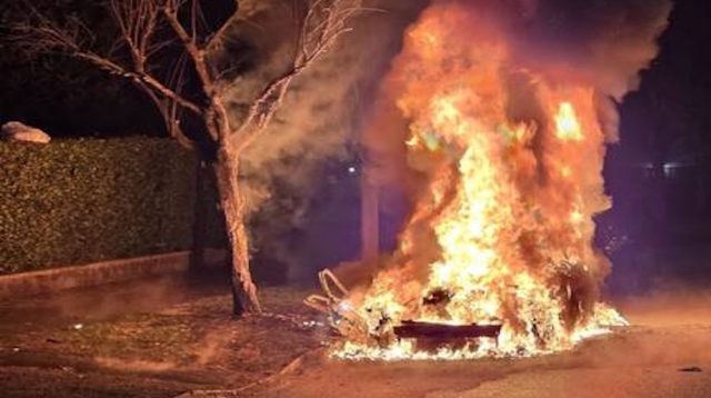 busto-arsizio-auto-fiamme-241125-00001