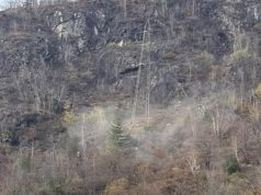 Terre di Pedemonte, detriti giù dal costone sopra Tegna: allarme tra i residenti