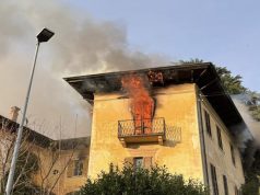 Vacallo, rogo a Villa Bertola. Nessun ferito, dubbi sulle cause del rogo