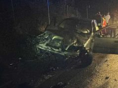 Besozzo (Varese): auto contro un muro, tre 21enni coinvolti, due i feriti
