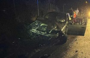 Besozzo (Varese): auto contro un muro, tre 21enni coinvolti, due i feriti