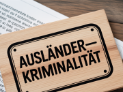 Brutaler Raubüberfall in Bulle: Zwei dunkelhäutige Männer gesucht