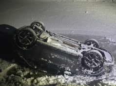 Mesocco zona San Bernardino, auto si ribalta: in salvo i tre occupanti