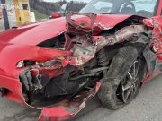 Neulenker mit Auto auf Gegenfahrbahn: Schwere Kollision in Hasle