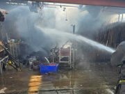 Cassano Magnago (Varese): rogo in un’autorimessa, consistenti i danni