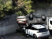 Losone: tamponamento, fuga, volo nel vuoto, schianto. Due feriti