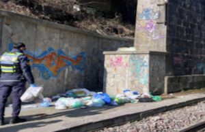 Colpo di stiletto / Smaltiva rifiuti di nascosto. Ma ha lasciato l’indirizzo…