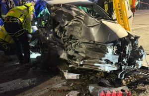 Domaso (Como); vettura contro abitazione nella notte, ferite tre persone