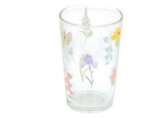 Gefährliches Trinkglas im Regal: Flying Tiger ruft Produkt wegen Giftstoffen zurück