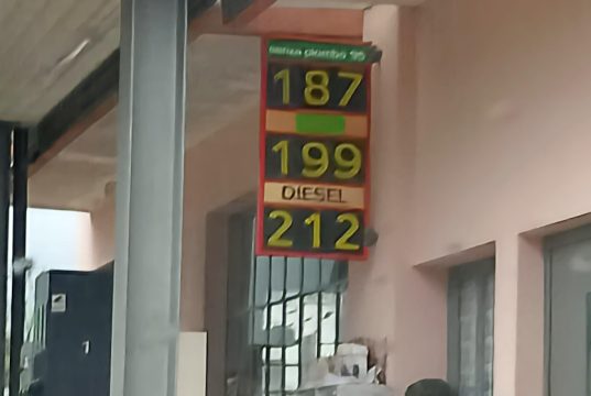 Filo di nota / Benzina, timidi cali di prezzo. Ma contro l’Italia non c’è corsa