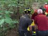 Binago (Como), caduta e doppio infortunio: ciclista 25enne in ospedale