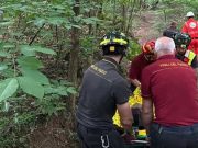 Binago (Como), caduta e doppio infortunio: ciclista 25enne in ospedale