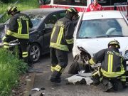 Cassano Magnago (Varese): violenta collisione, due persone in ospedale