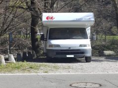 Filo di nota / “Camper” in sosta abusiva: tollerare sì, ma c’è un limite…