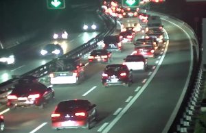 Prove generali di estate, al San Gottardo le code sono un “must”