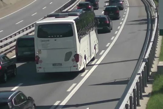 Partenze intelligenti, come no: al San Gottardo in A2 la coda resta regina