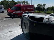 Arosio (Como): incidente nell’area di servizio, auto si ribalta, un ferito