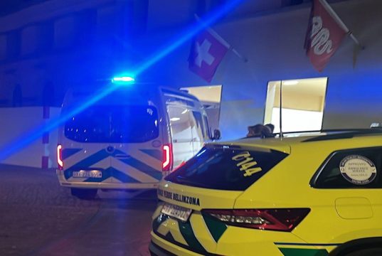 Tragedia sui binari a Bellinzona, uomo muore folgorato in stazione