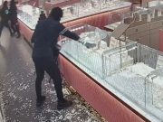 Como, altri due arresti per la rapina al centro commerciale di Tavernola