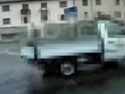 Cunardo (Varese), timbrava in Comune ma lavorava in Ticino: denunciato