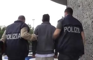 Traffico di esseri umani sul valico di Tresa: arrestati sette turchi e un italiano