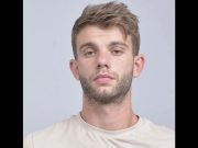Mann nach brutaler Familientat gesucht: Polizei warnt vor psychisch labilem Mann