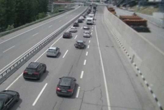 Traffico di rientro, al San Gottardo autostradale per un’oretta s’aspetta