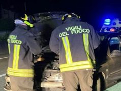 Brenta (Varese): auto si schianta sul “guard-rail”, 27enne in ospedale