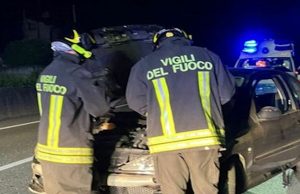 Brenta (Varese): auto si schianta sul “guard-rail”, 27enne in ospedale