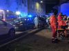 Lomazzo (Como), rogo nella notte: 70enne muore, sette tra feriti e intossicati