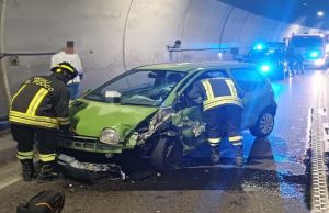 Porlezza (Como): schianto in galleria verso Valsolda, due persone ferite